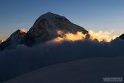 Eiger und M�nch bei Sonnenaufgang