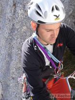 Konzentration vor dem Abseilen